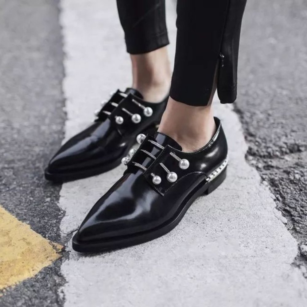 Coliac Ferny Piercing Leather Shoes